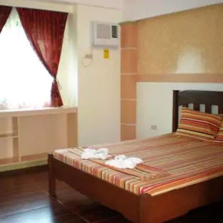 Apartelle De Francesca Puerto Galera Extérieur photo
