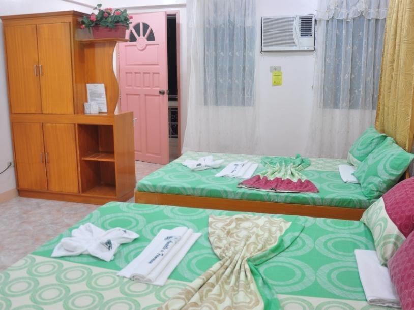 Apartelle De Francesca Puerto Galera Extérieur photo