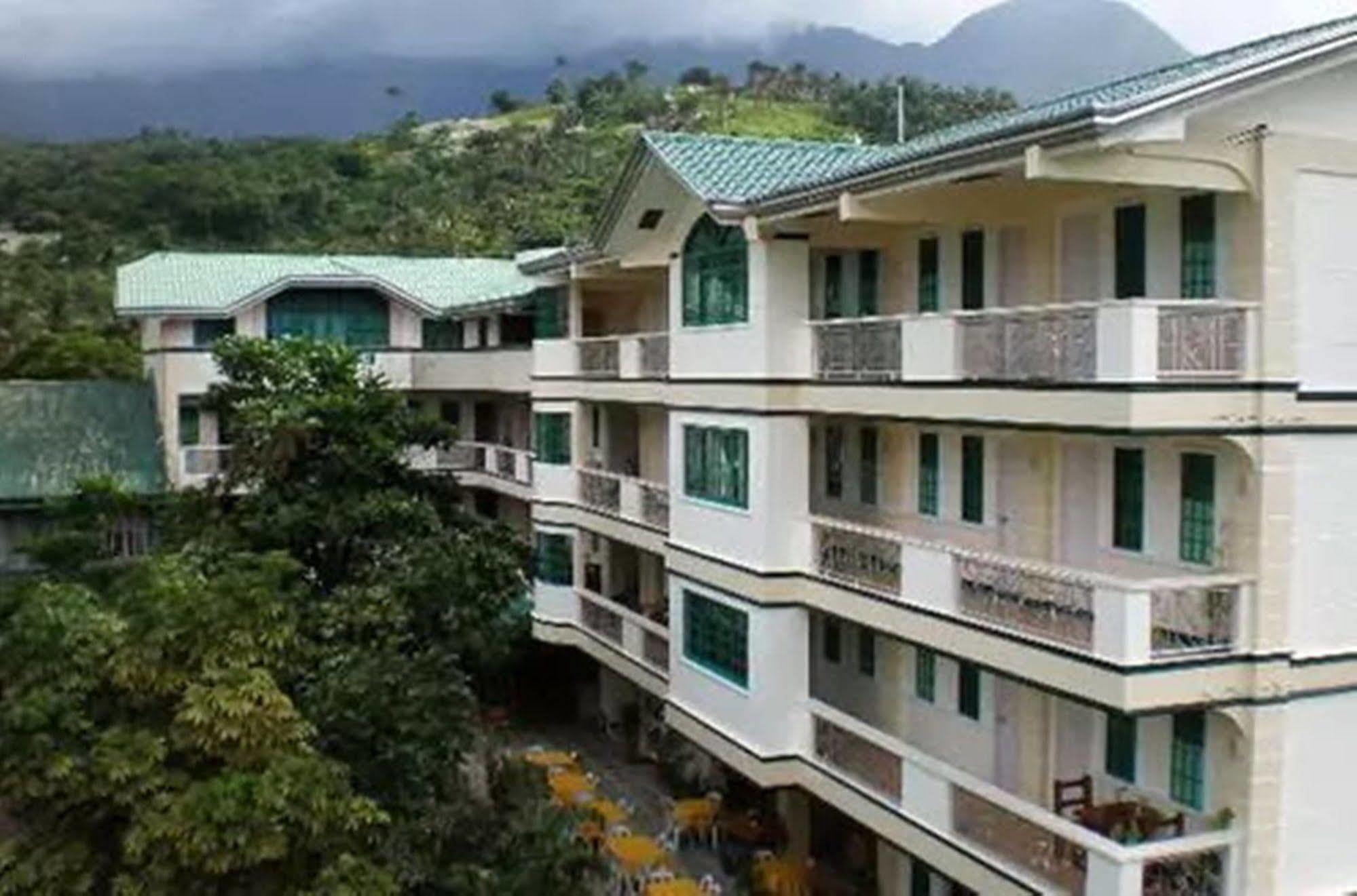 Apartelle De Francesca Puerto Galera Extérieur photo