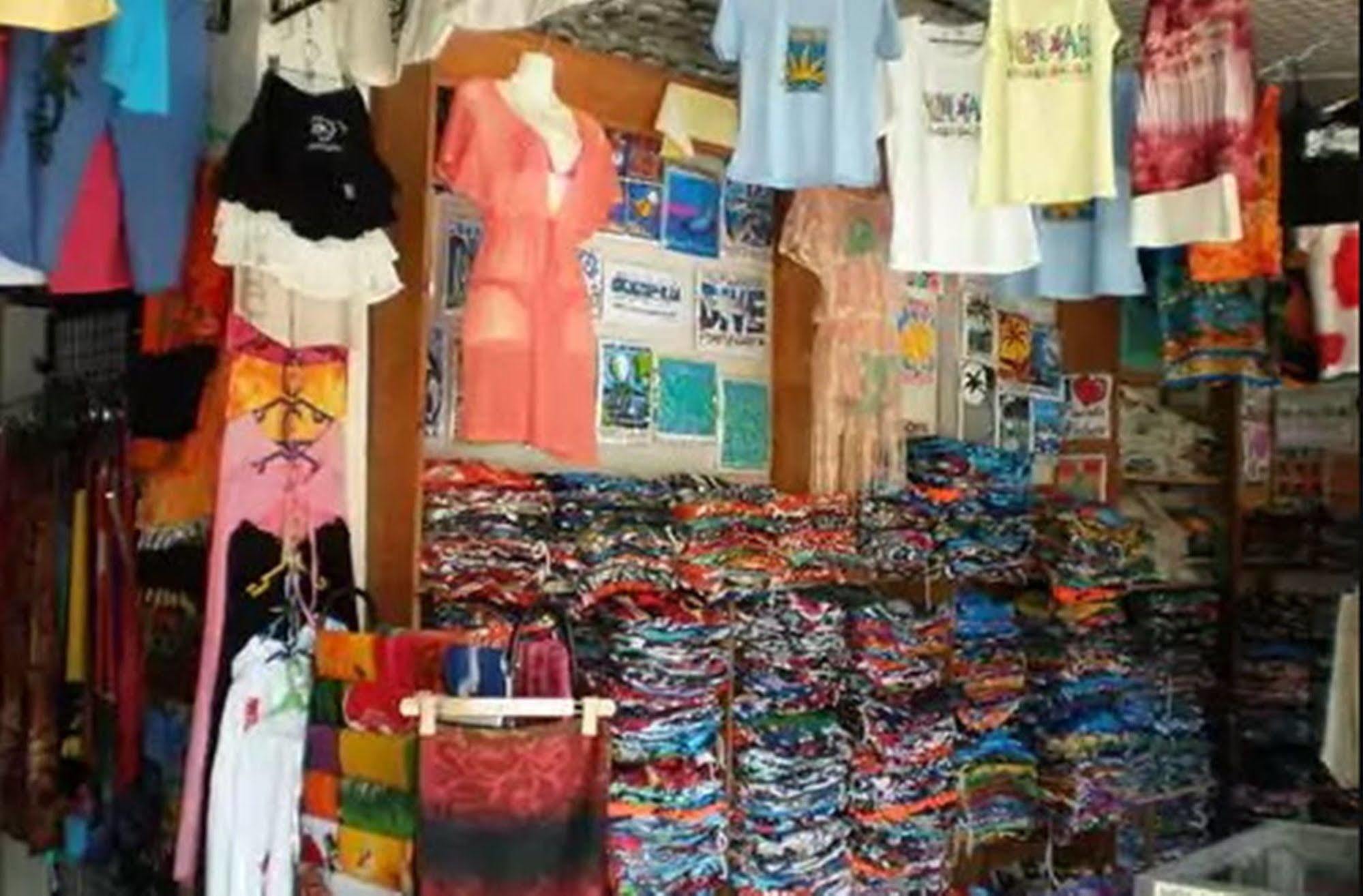 Apartelle De Francesca Puerto Galera Extérieur photo